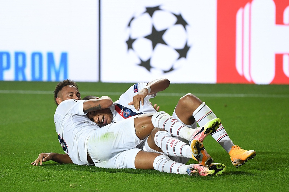 Paris Saint-Germain preokrenuo je Atalantu B.C. 2-1 za pobjedu u posljednje 3 minute